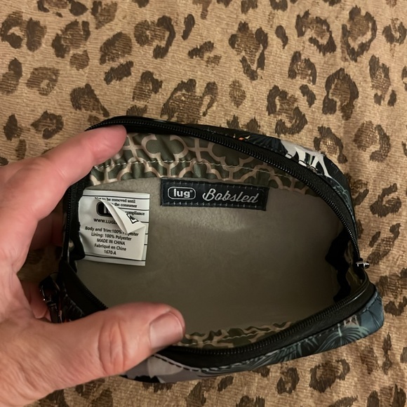 🐷 Lug Bobsled Wildlife Black - Picture 4 of 6